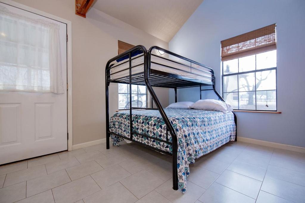 Seven Bluff Cabins Конкан Екстериор снимка